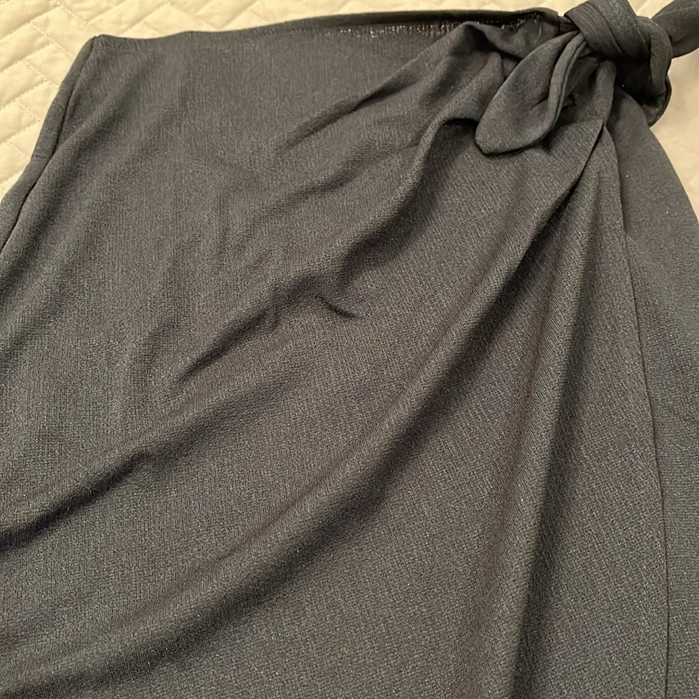 H&M Black Jersey Wrap Skirt/NWT/XS - Picture 4 of 13